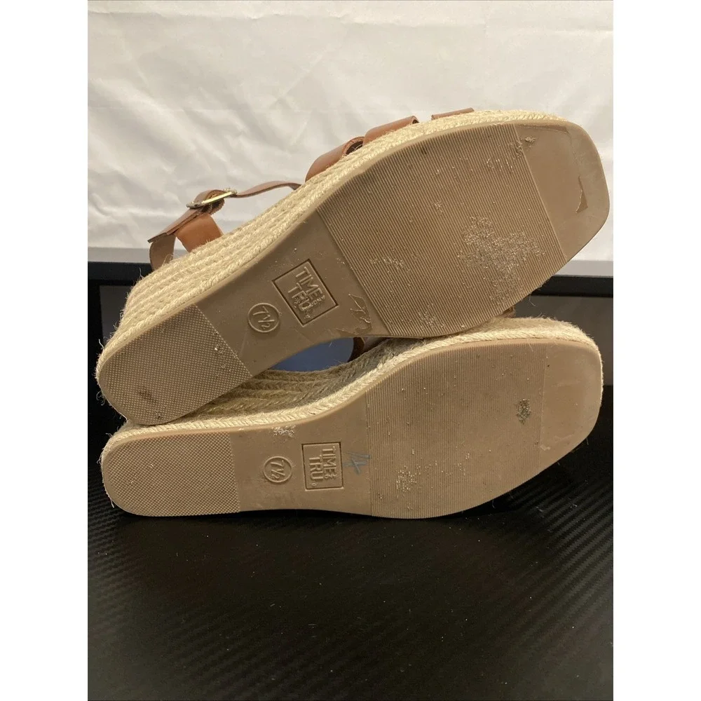 Time and Tru Espadrille Woman's Brown Wedge Ankle Strap Sandals Size 7.5